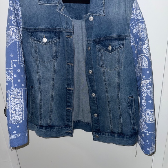 Jean Jacket Vintage Luxe - Picture 4 of 4
